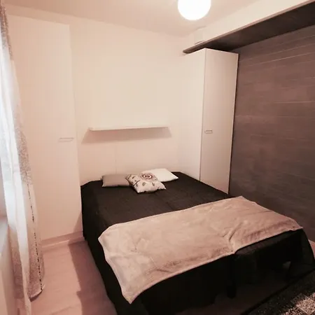 Leviroyal Levin Stara